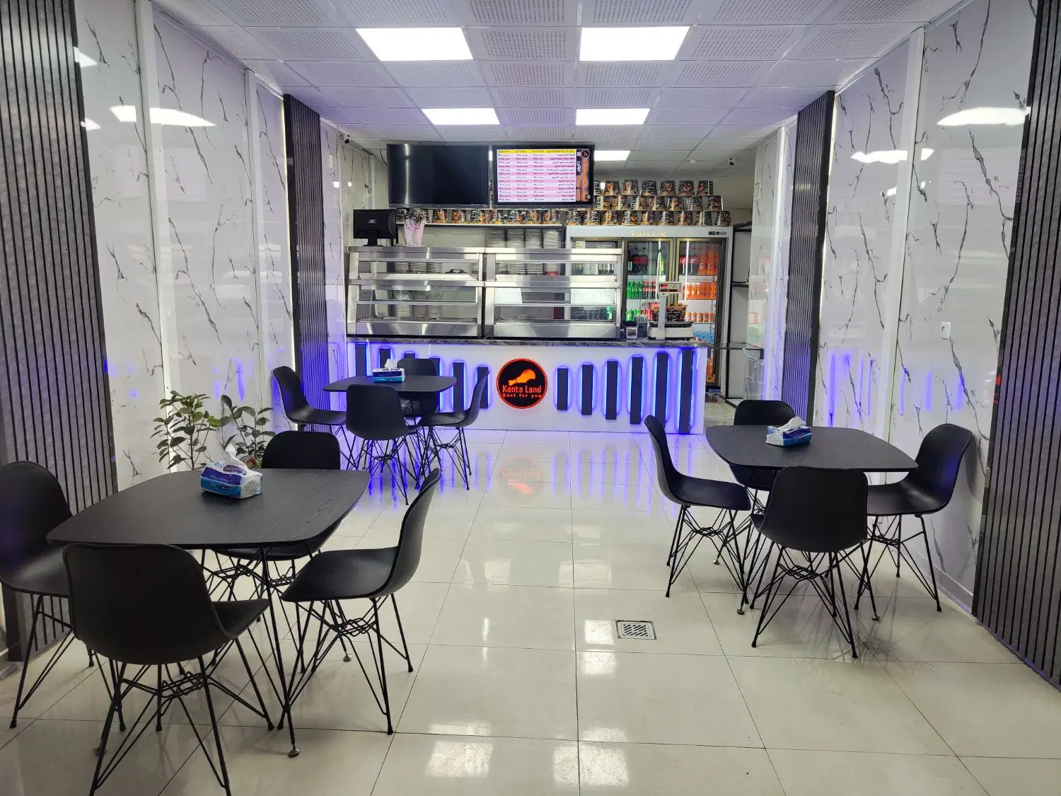 واگذاری کامل فست‌فود مجهز با مشتری ثابت در اصفهان