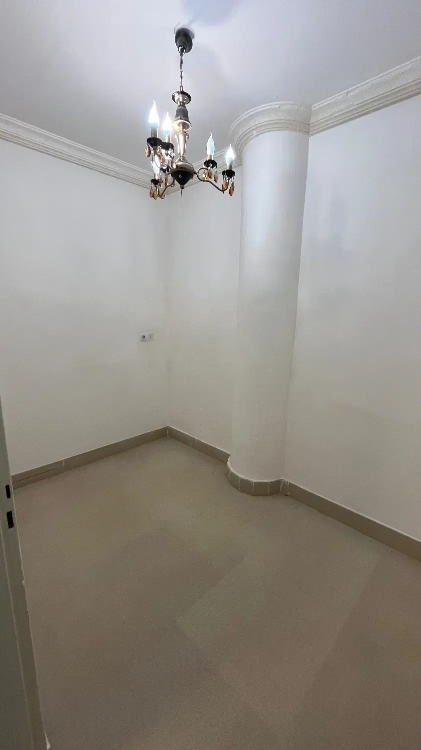 اجاره اتاق کار