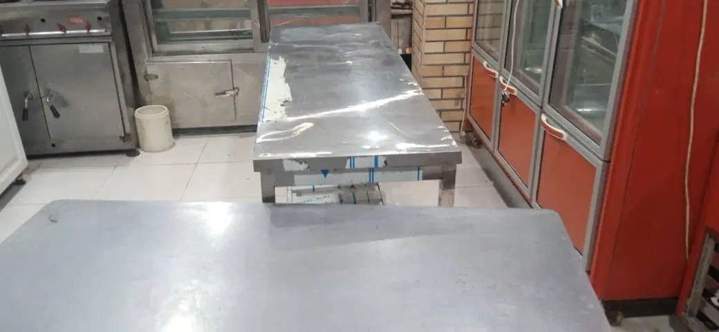 غذا بیرون بر