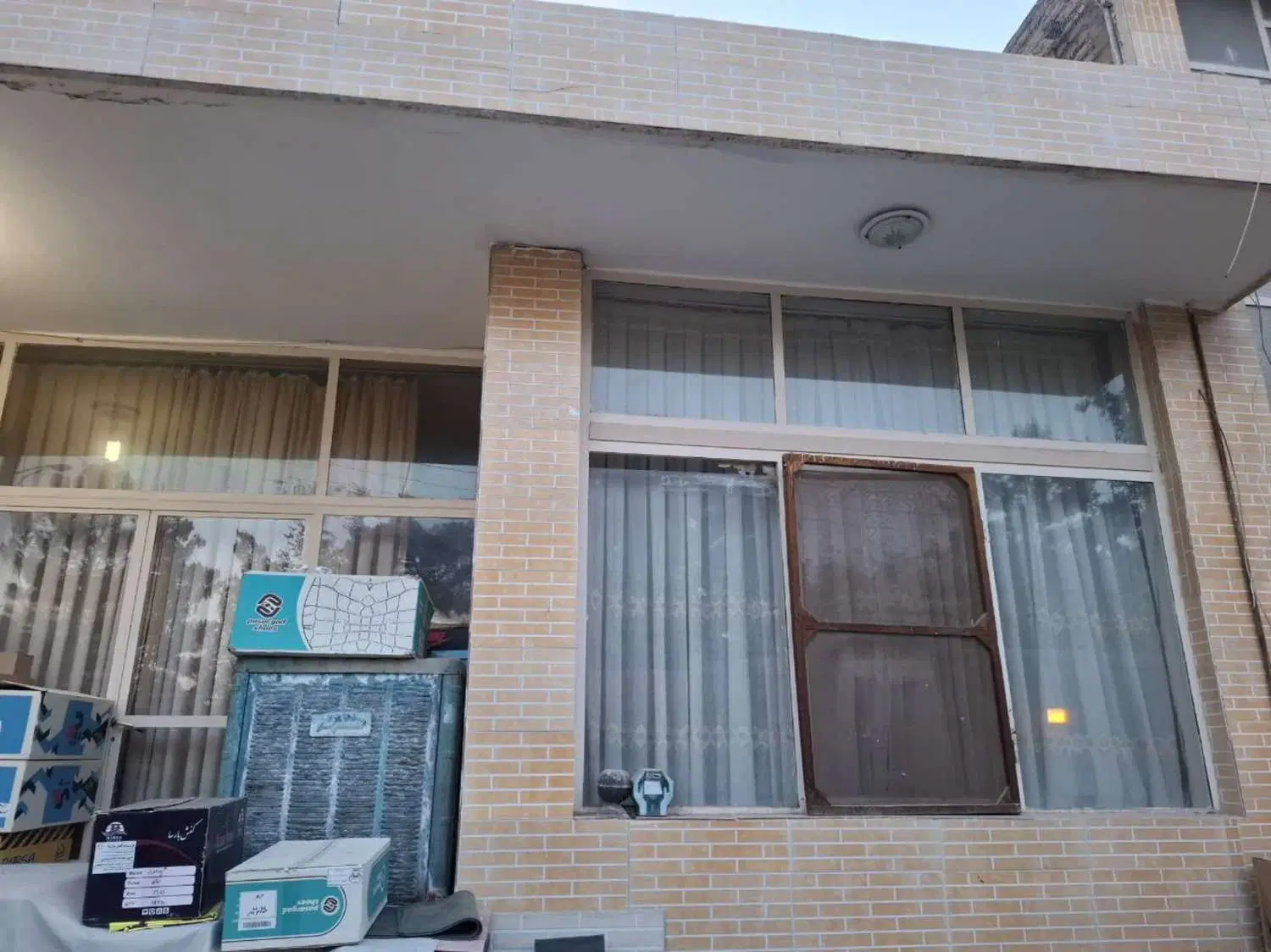 ویلای 220 متر دونبش خیابان کمال
