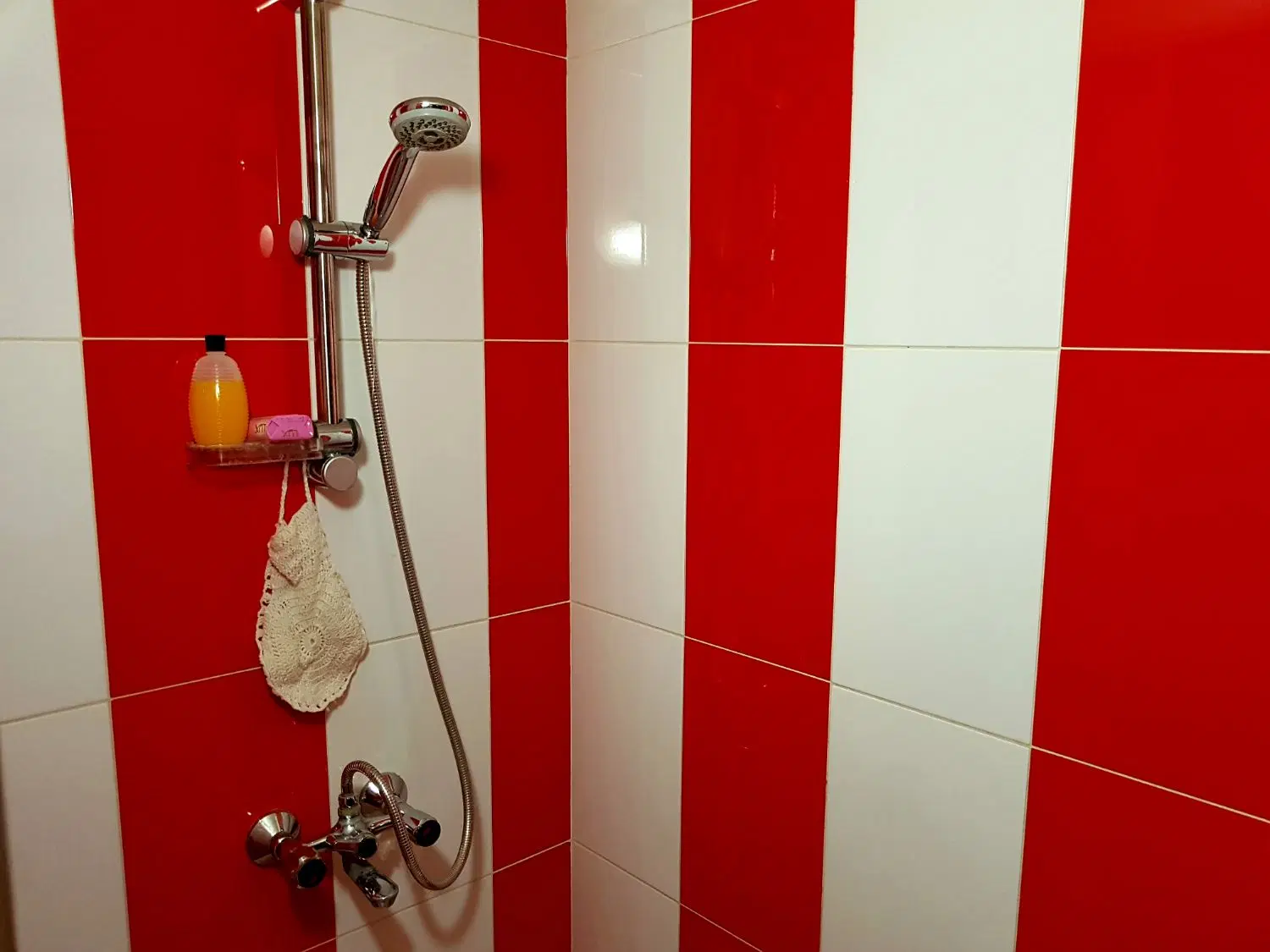 ۴۰متر مهرشهر بلوار ارم خیابان سوم