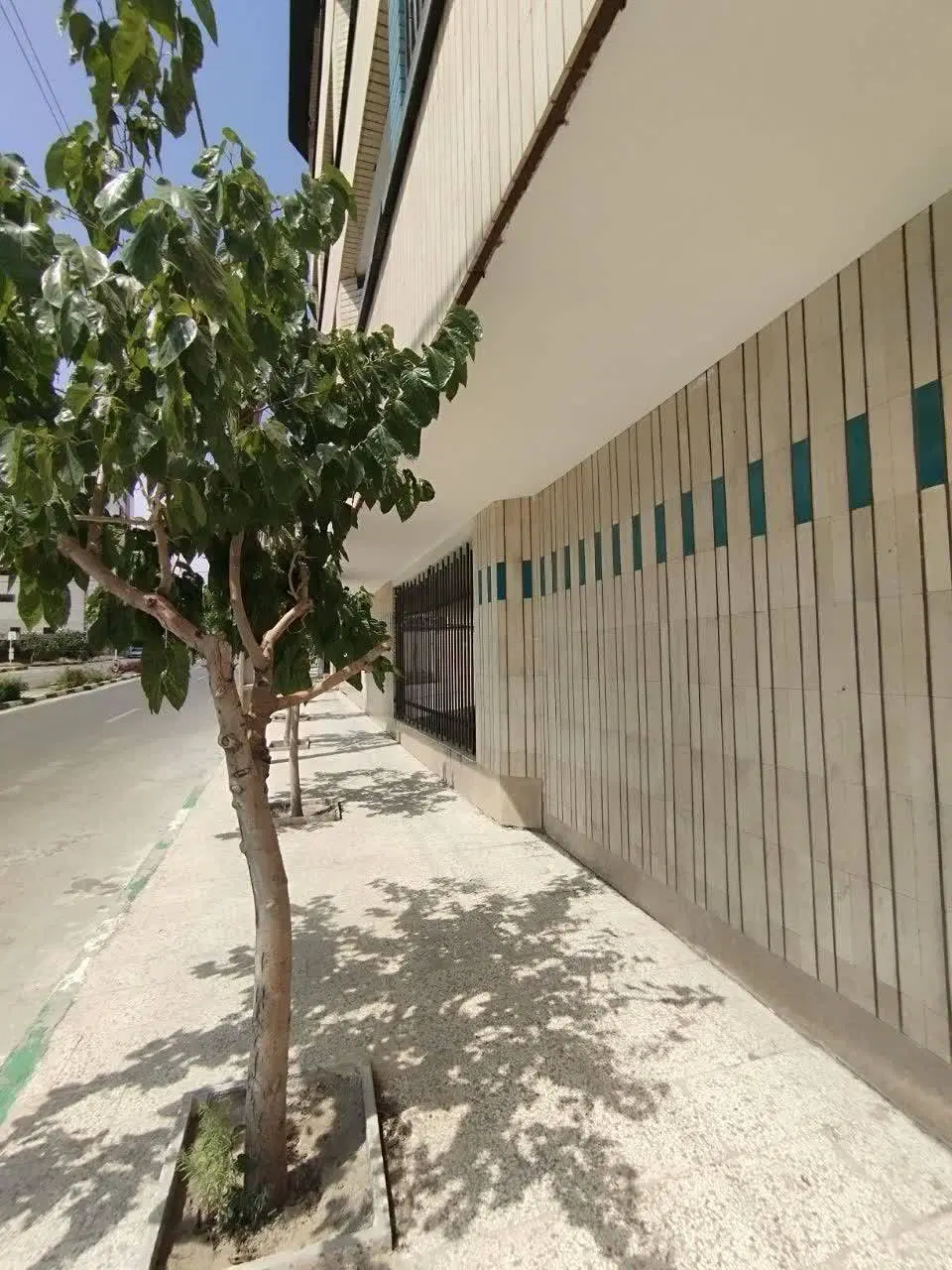 آپارتمان ۱۳۰متری الهیه