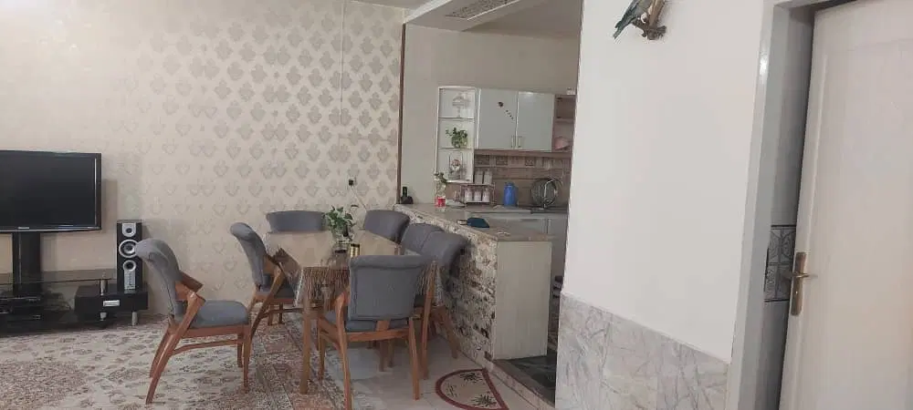 ویلایی 160 متری جنوبی حاشیه ۸متر