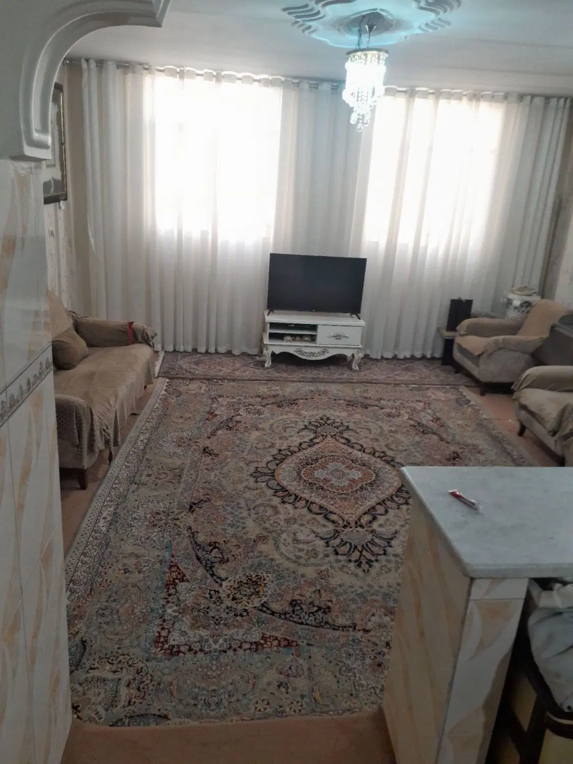 خانه ویلایی دو طبقه ونیم ،۶۵ متر،سلطان اباد ۳،۸۰۰
