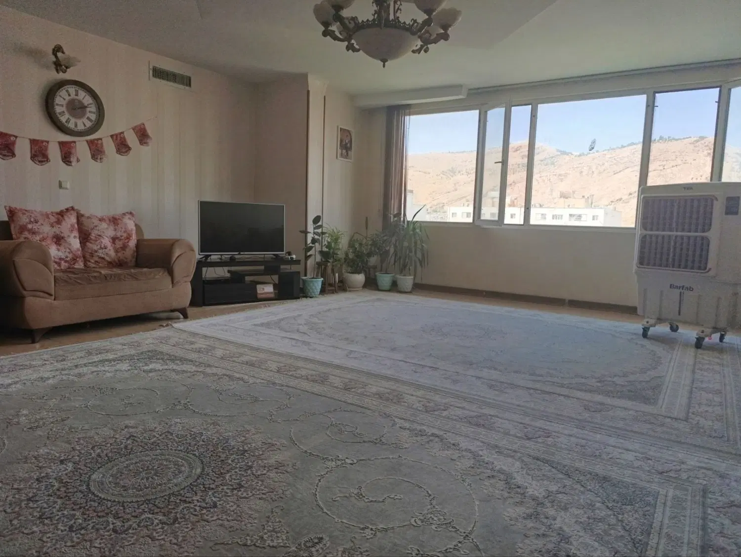 آپارتمان سه خواب بلوار گلستان
