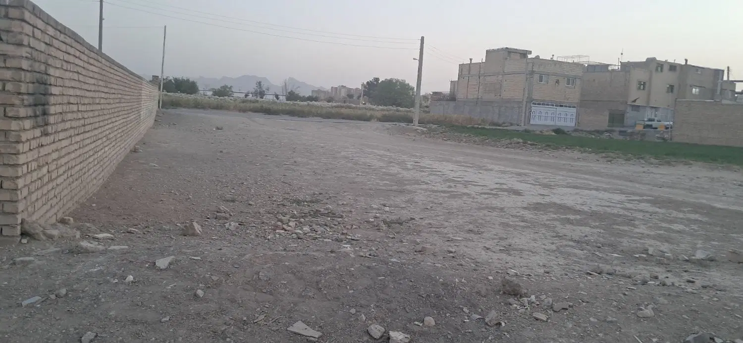 زمین نزدیک شهرک سلامت