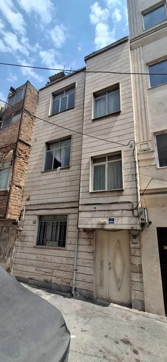 خانه۳طبقه کامل بازسازی شده