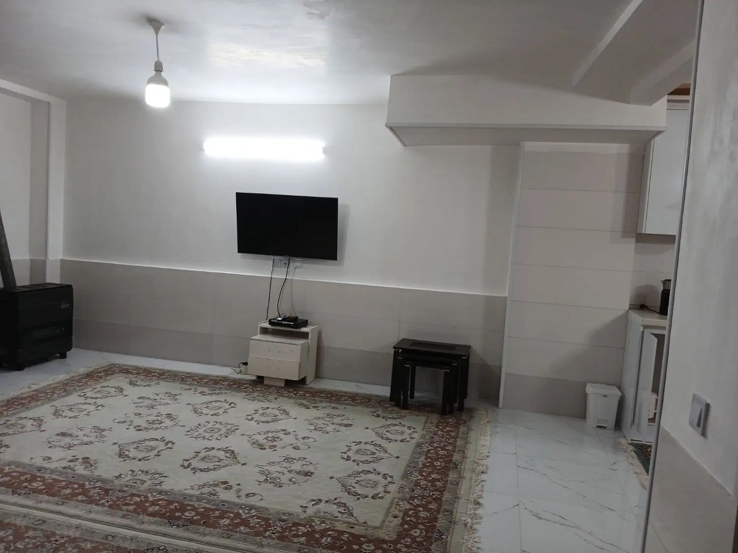 سوییت اجاره ای در خیابان آبشار 3 زیارت