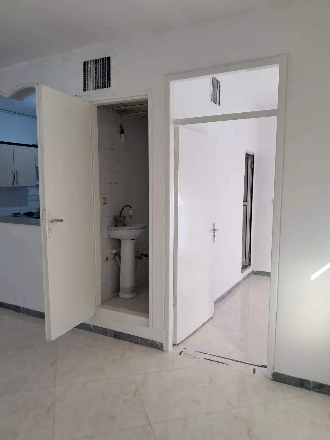آپارتمان ۵۸ متری خ طالقانی جنوبی