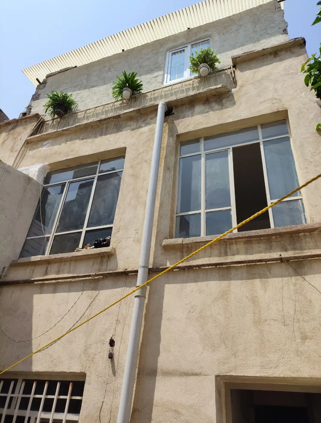 اجاره واحد 60 متری