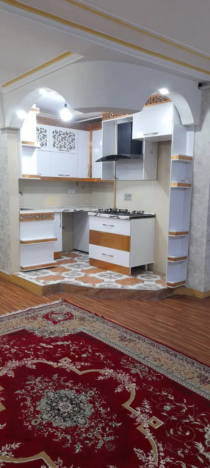 آپارتمان شیک و تمیز 75متری خیابان بنفشه
