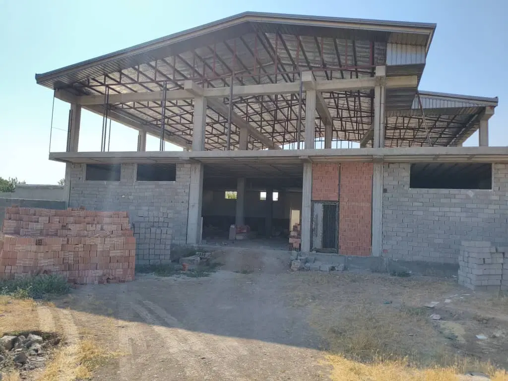 زمین 84 متری داخل طرح ساخت گاوخونه