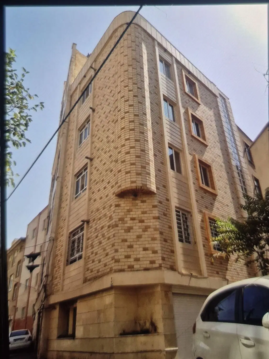 آپارتمان ۵۶ متری اقبال لاهوری