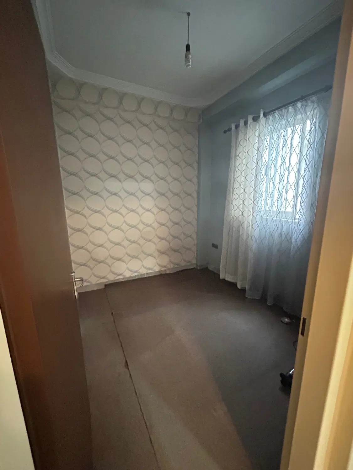 اجاره ۶۵ متری _ دوخوابه تمیز _ رودباری