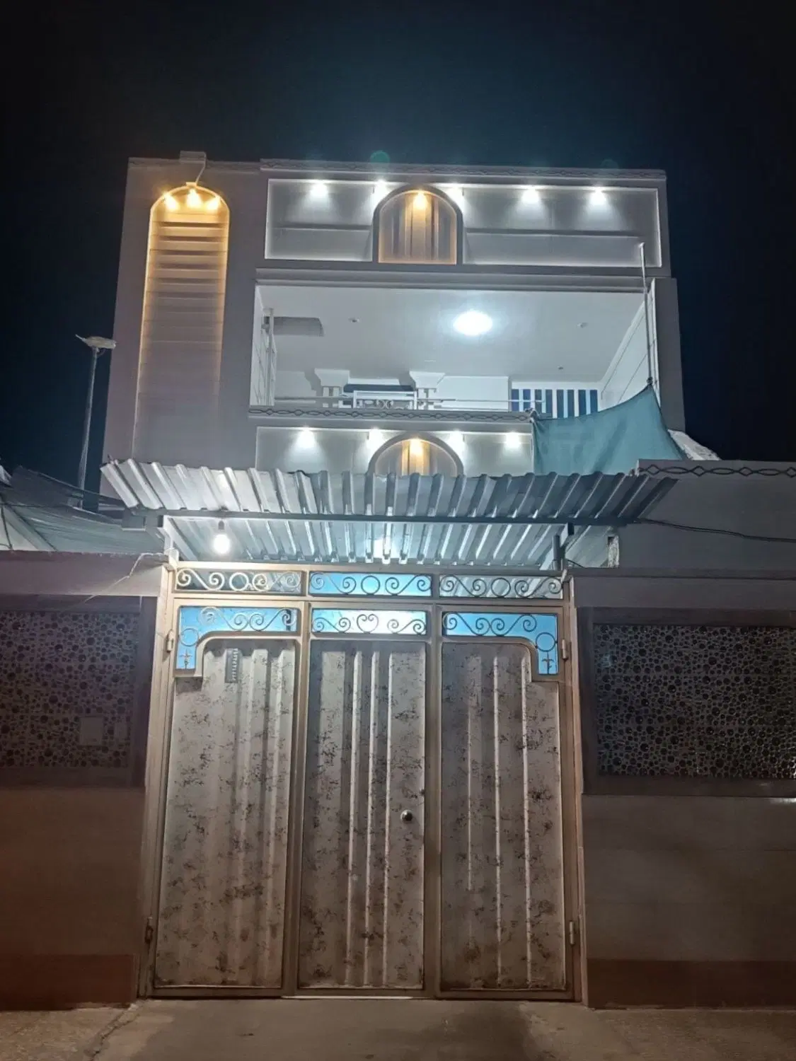 فروش منزل دو طبقه در ۱۱۲ هکتاری