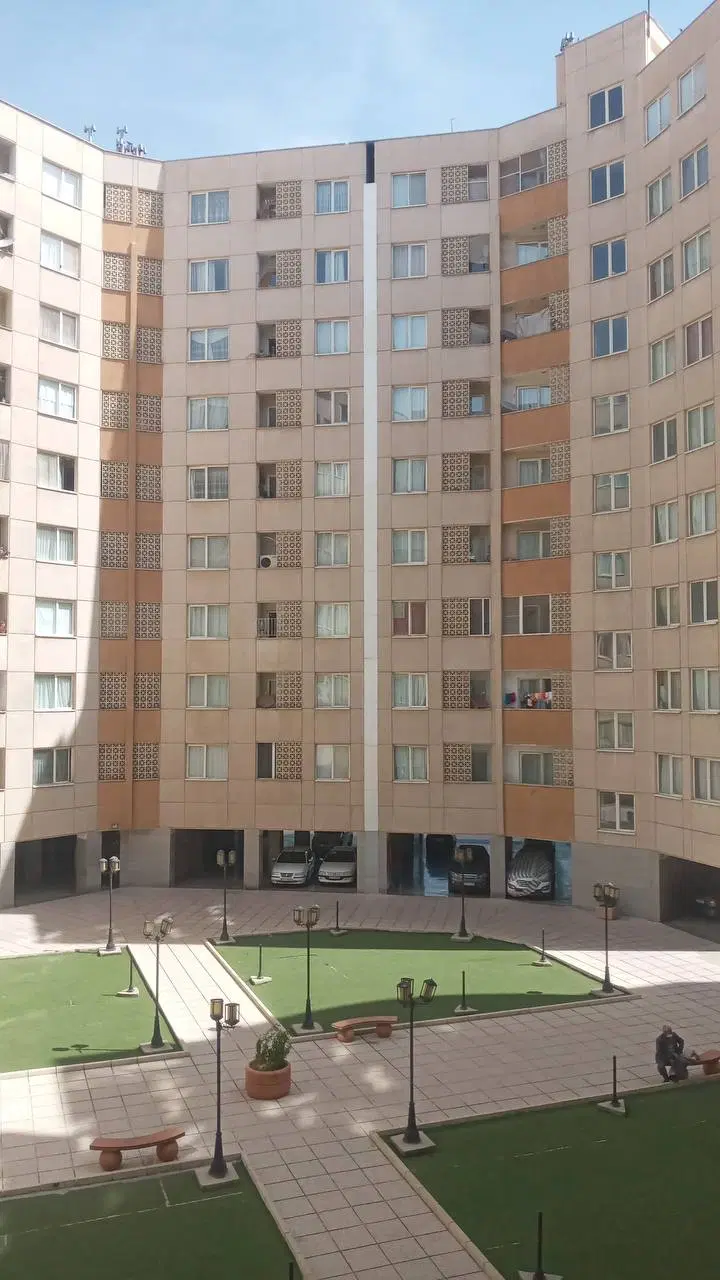 فروش واحد ۷۱ متری