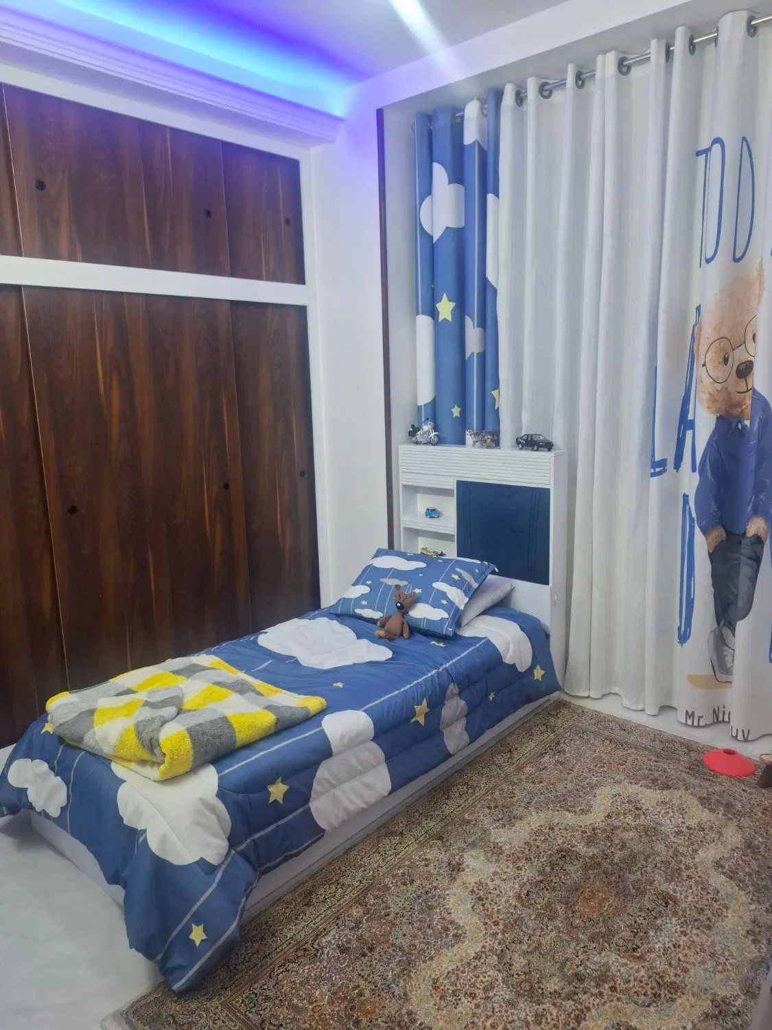 واحد اپارتمان نو ساز ۱۳۰ متری