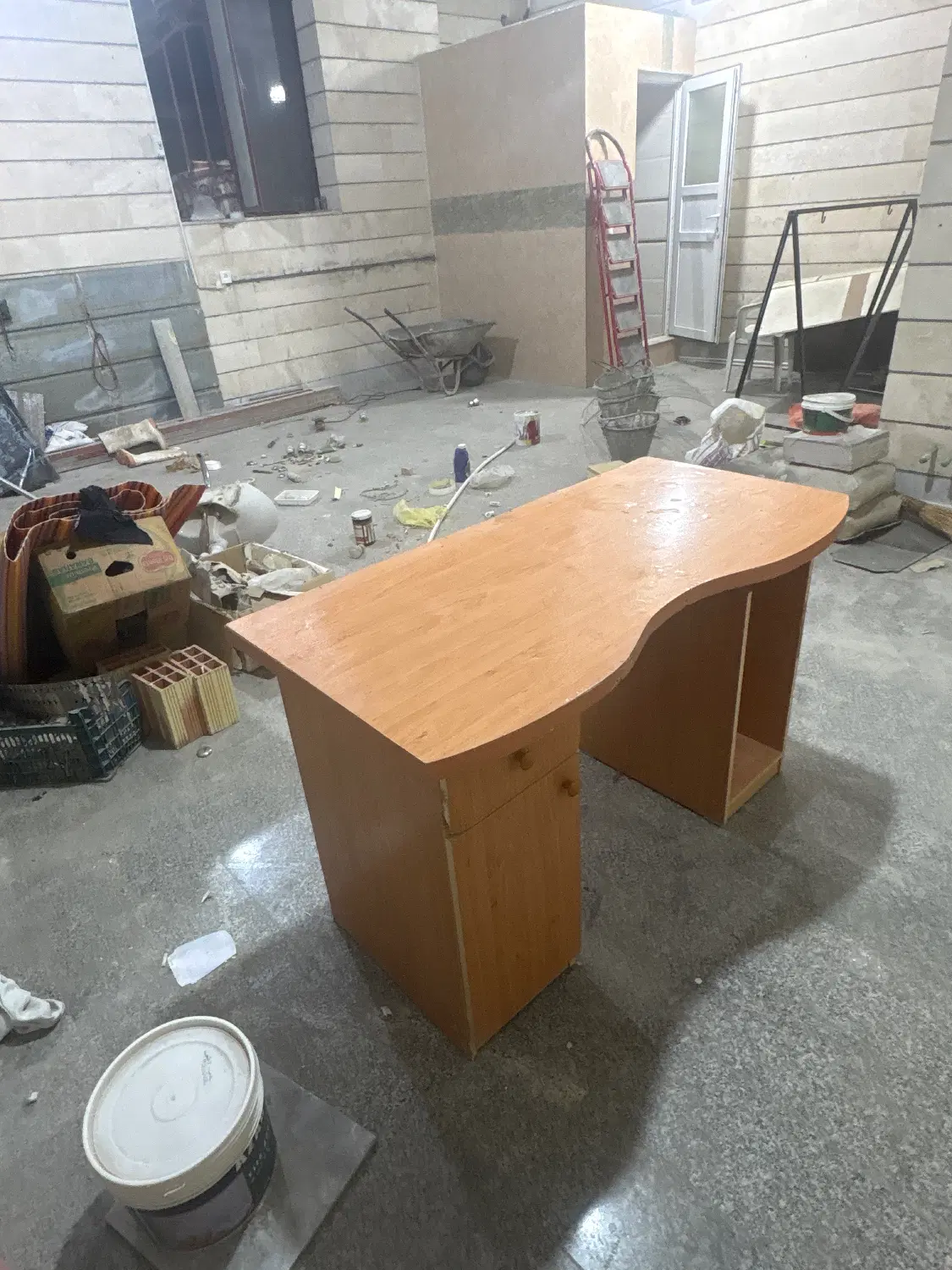 اجاره مغازه ازادگان۱برای ارایشگاه زنانه