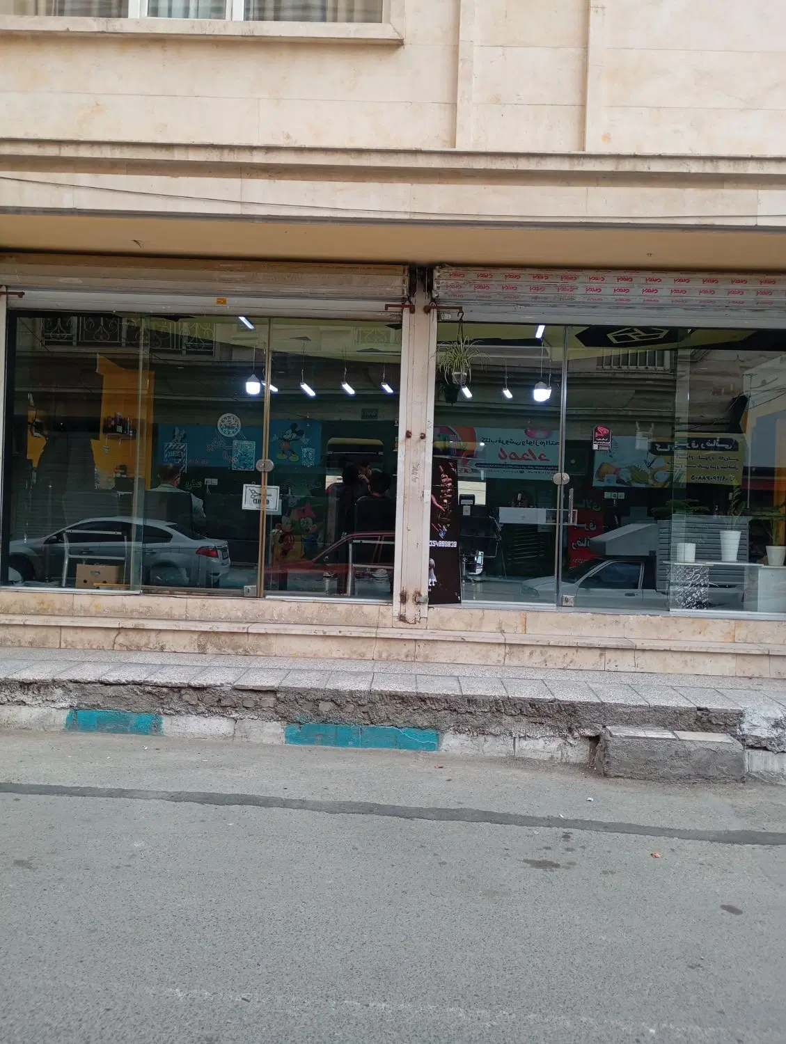 فروش یک باب واحد تجاری در گرمدره