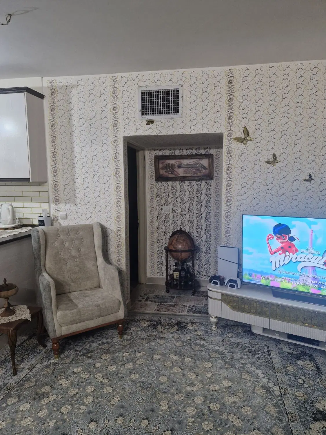فروش خانه مهرگان فاز یک