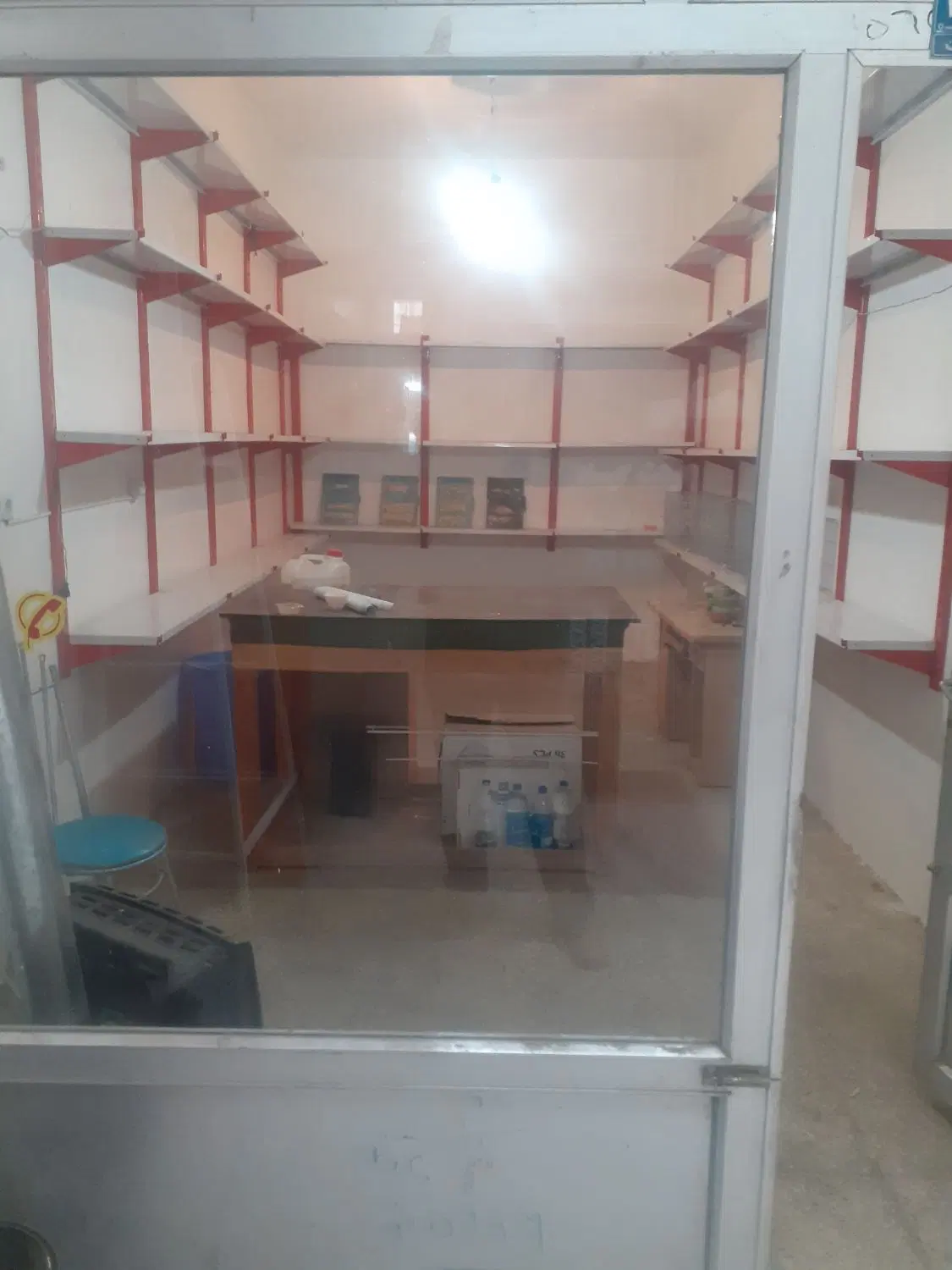 فروش مغازه ۲۲ متری