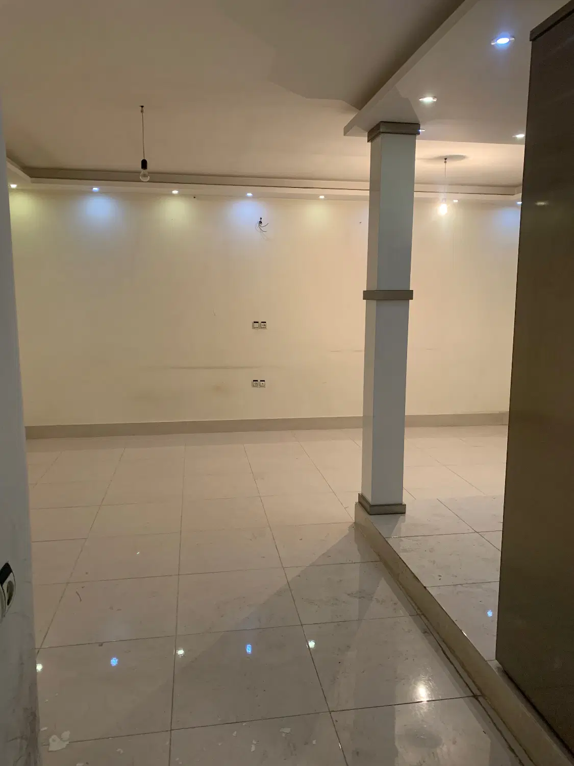 آپارتمان ۸۵متری ۱۷شهریور رهن
