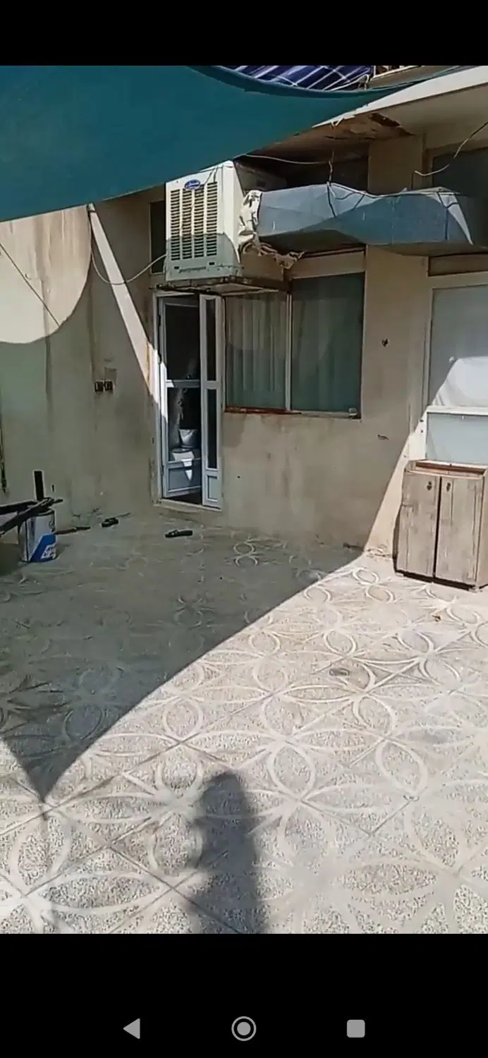 منزل دو طبقه ویلایی  راه مجزا سه نبش