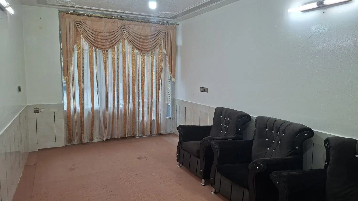 منزل همکف یک خوابه مفتح ملک شهر