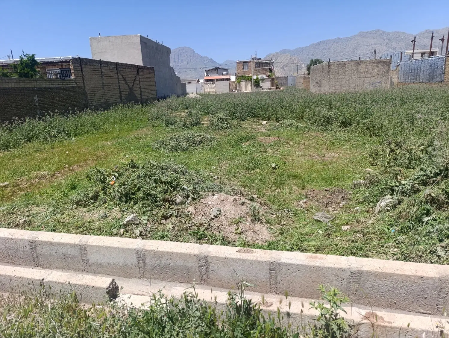 زمین در شهرک پرواز میانگلال