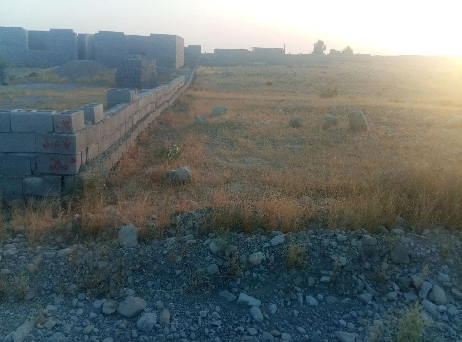 زمین در روستای چاهستان ۶۰۰متر
