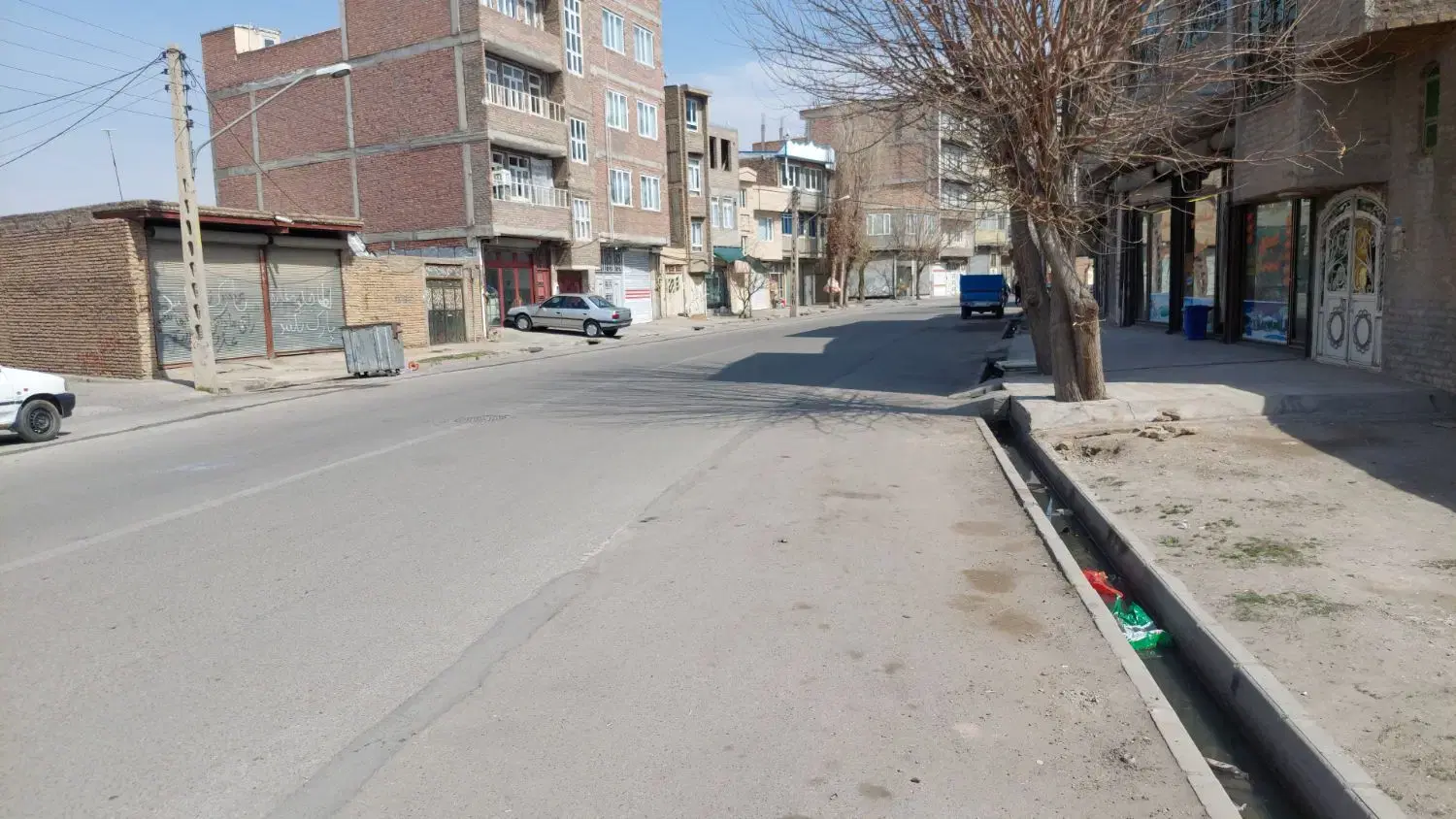 فروش خانه مسکونی حیاط دار