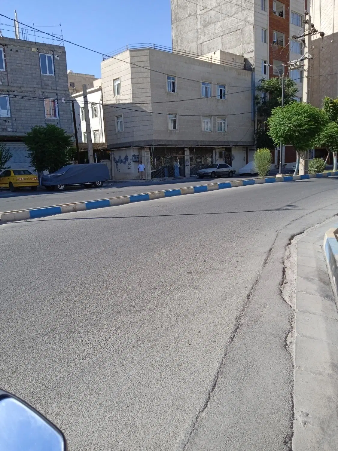 ۲۷متر تجاری ،دونبش