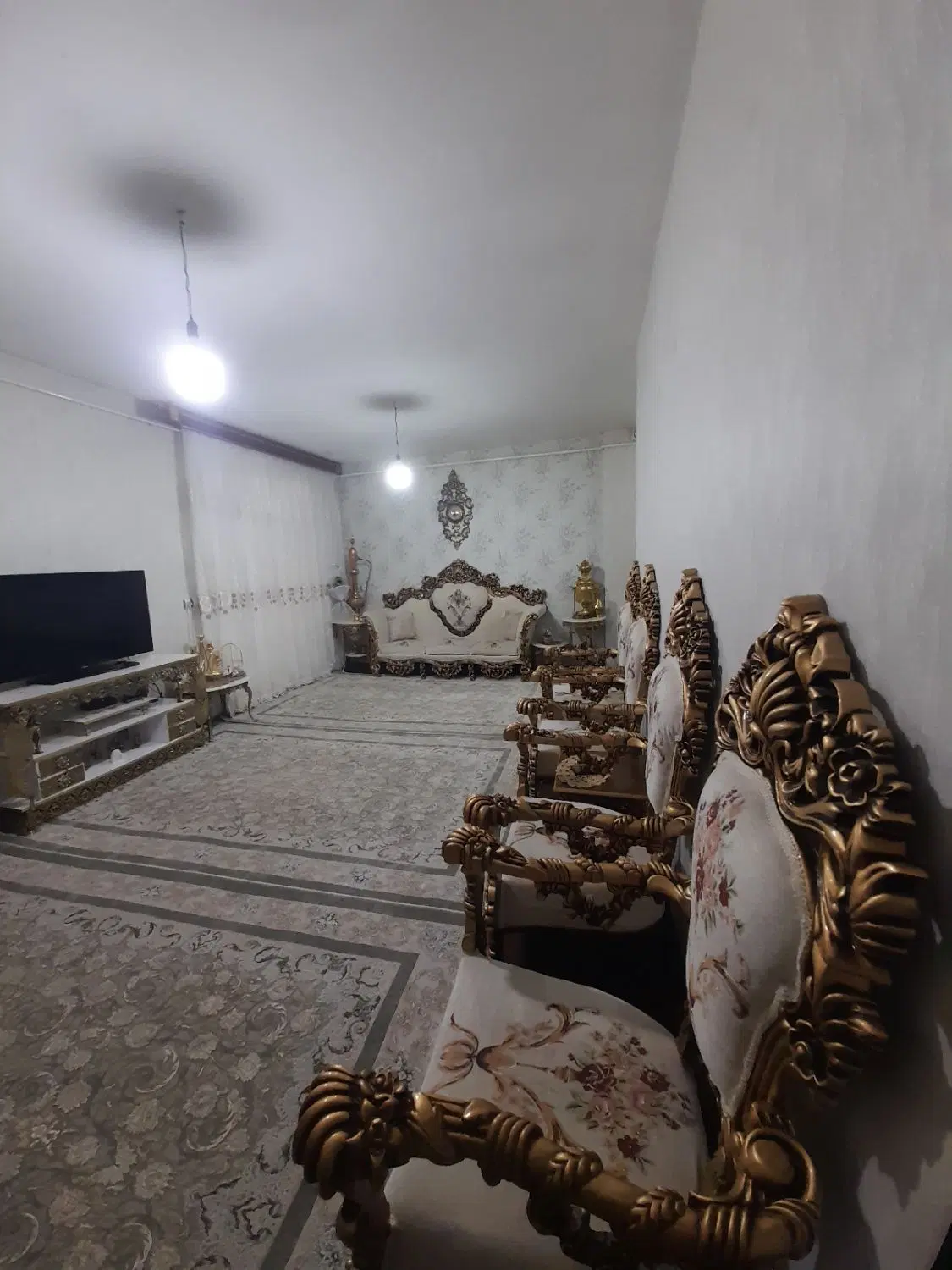 خانه در احمدآباد(یک واحد آپارتمان طبقه ۲)