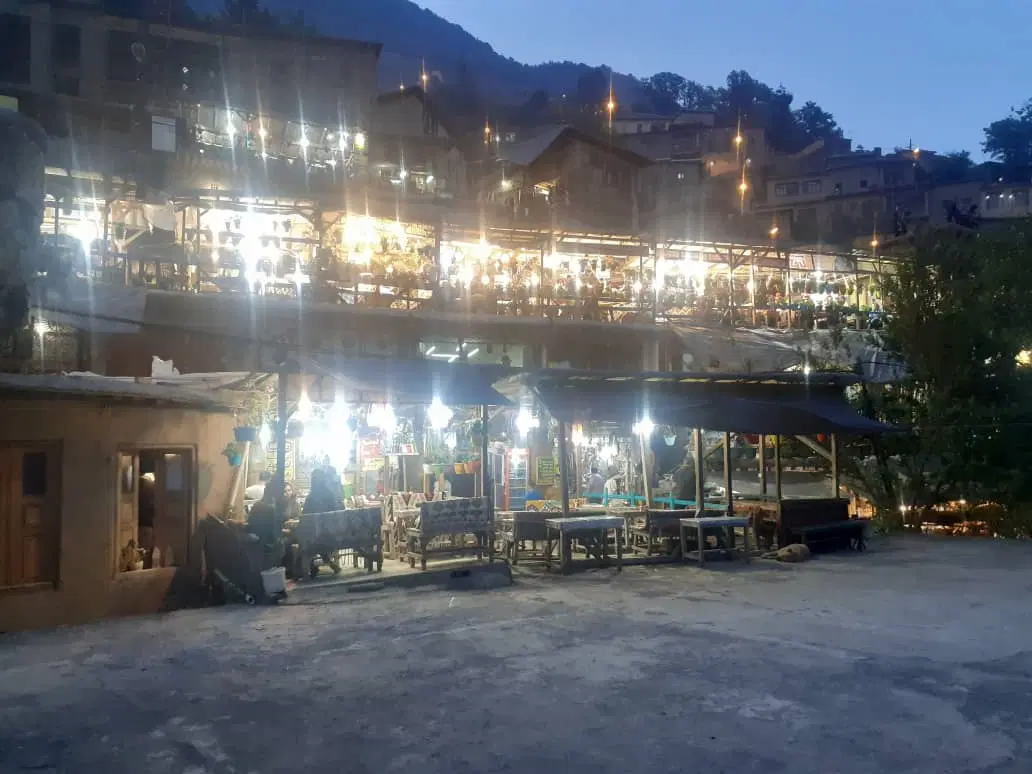 زمین مسکونی