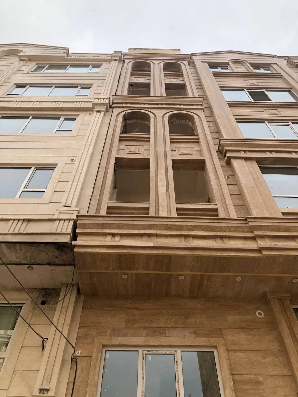 تک واحدی باقرشهر