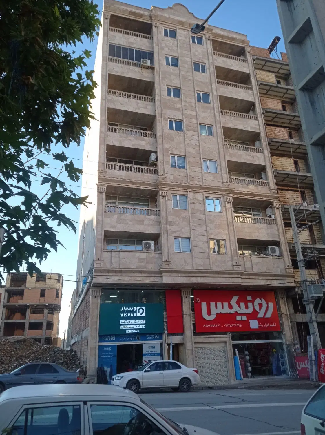فروش واحد مسکونی بر ۲۴متری ولیعصر