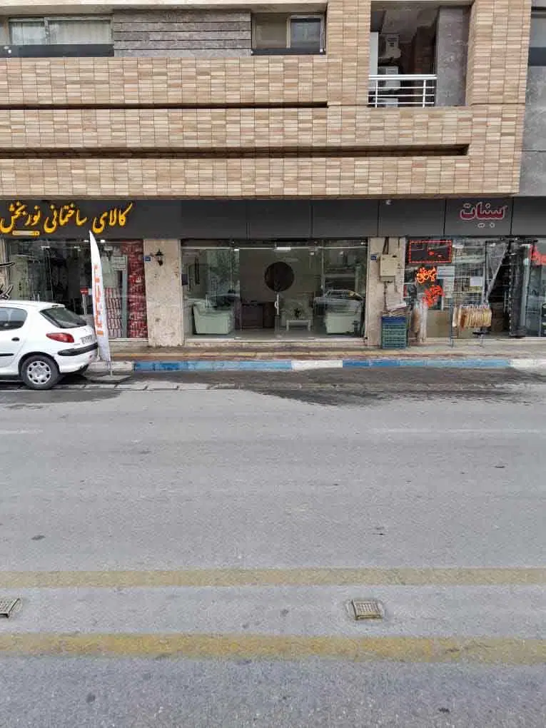 زمین مسکونی تجاری ۱۰۷ متر