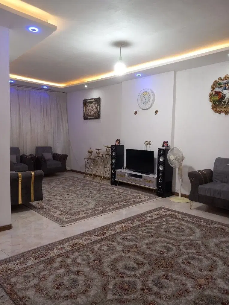 آپارتمان دو خواب با جای پارک