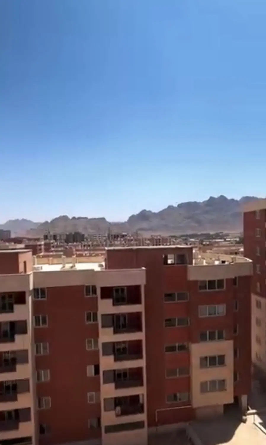 فروش واحد در مجتمع مسکونی گلستان