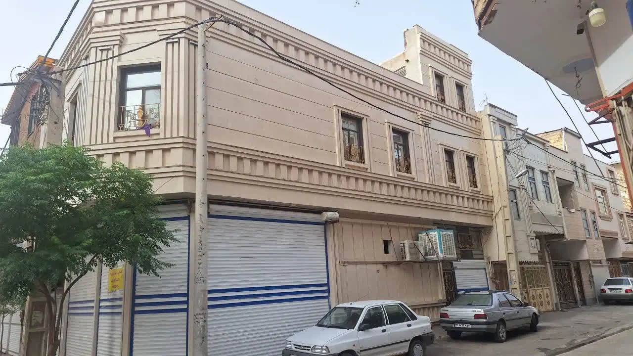 ویلایی ۳ خواب دربست کامل ،مالک اشتر