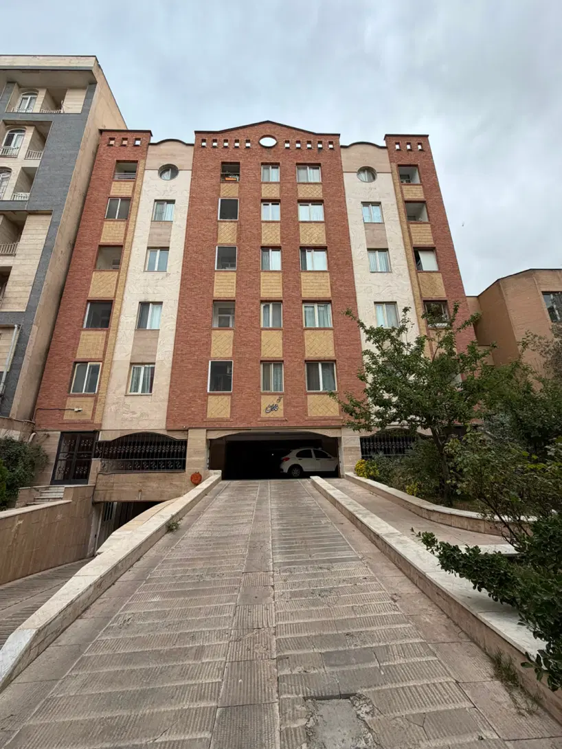 فروش آپارتمان ۴۸ متری پونک شهرک نفت