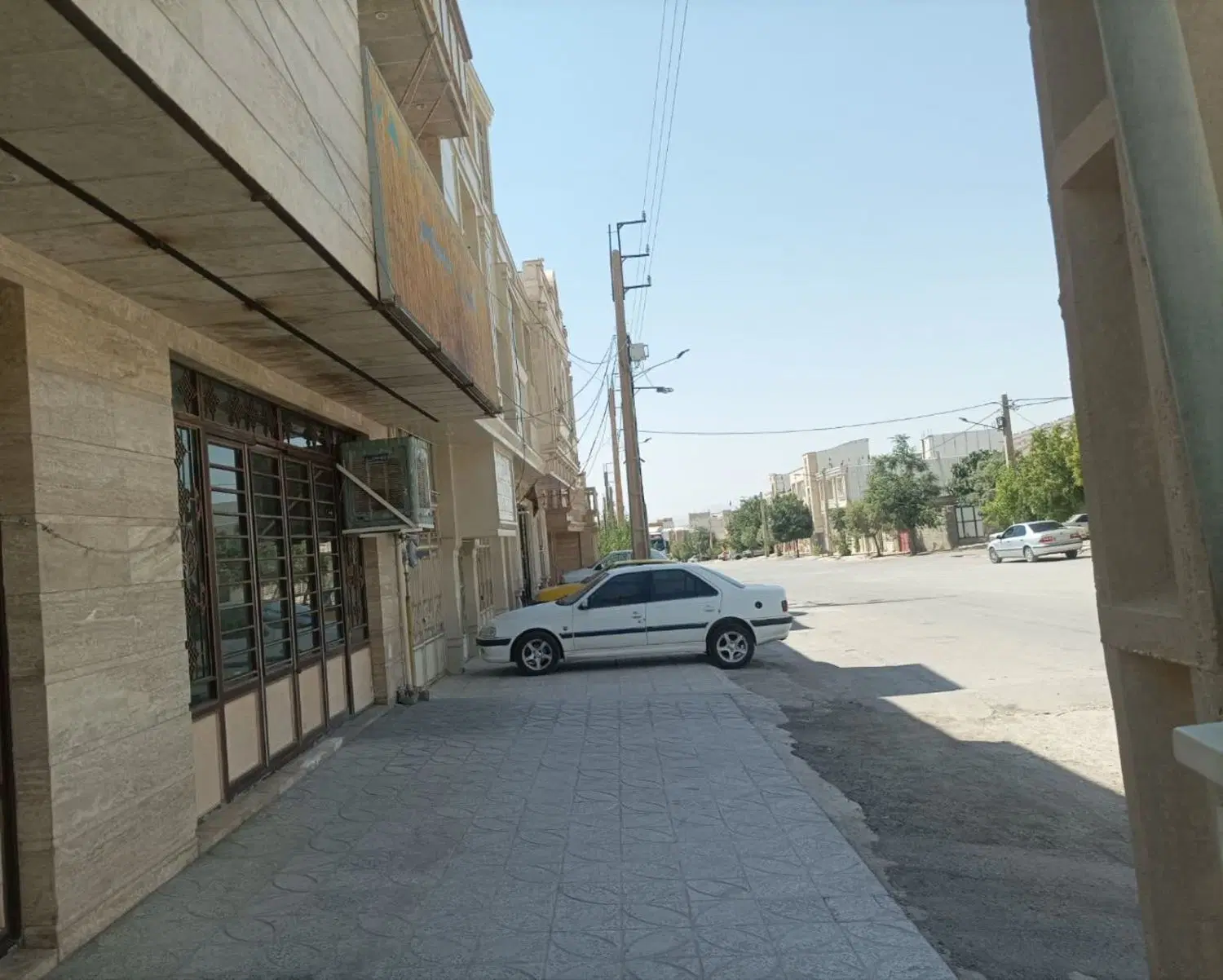 اجاره یک باب مغازه