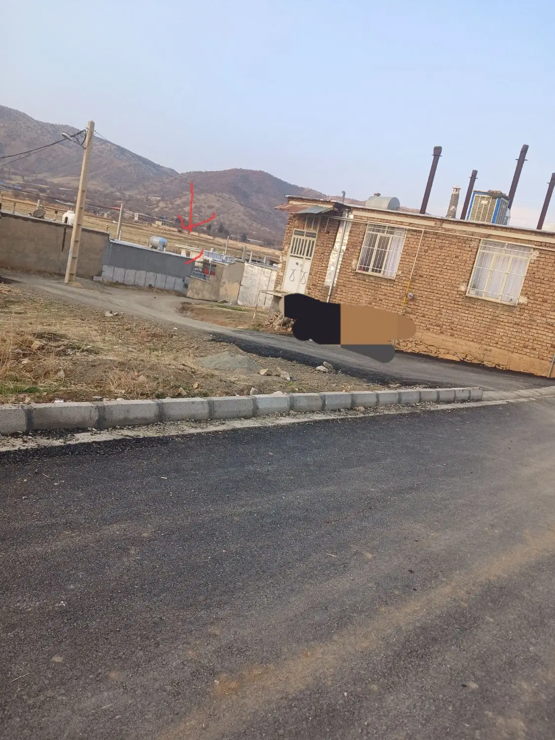 زمین مسکونی جوجه سازی