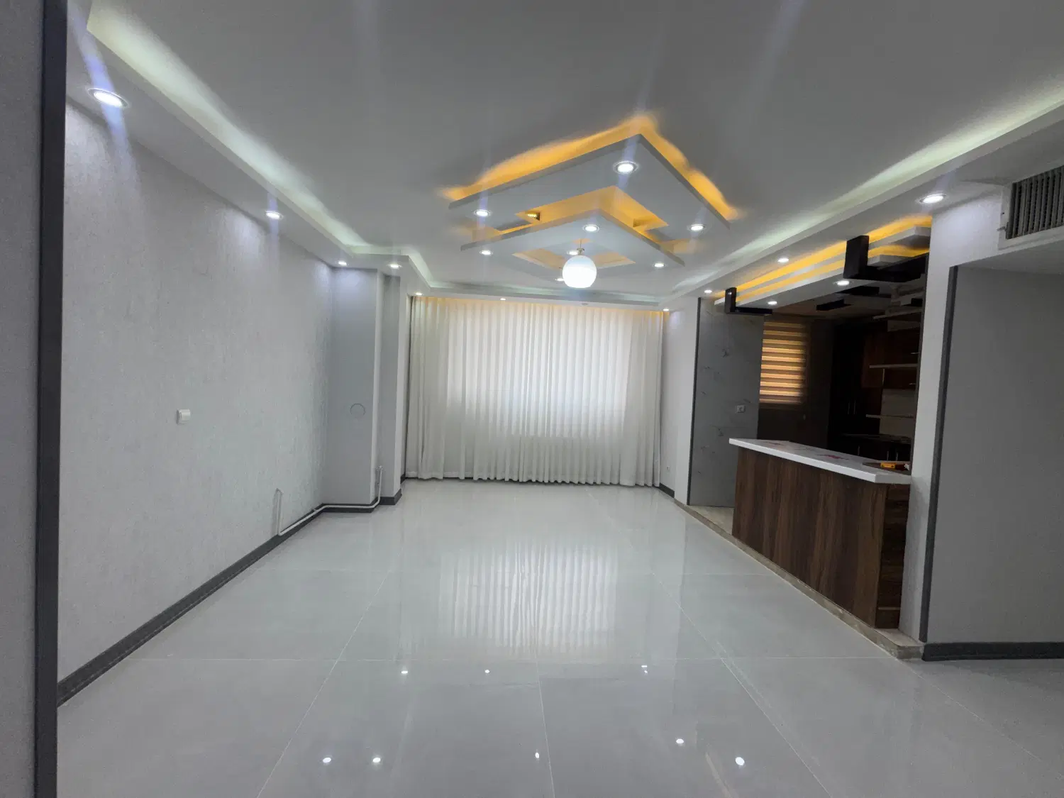 اپارتمان 115متر لوکس خیابان کوهسار