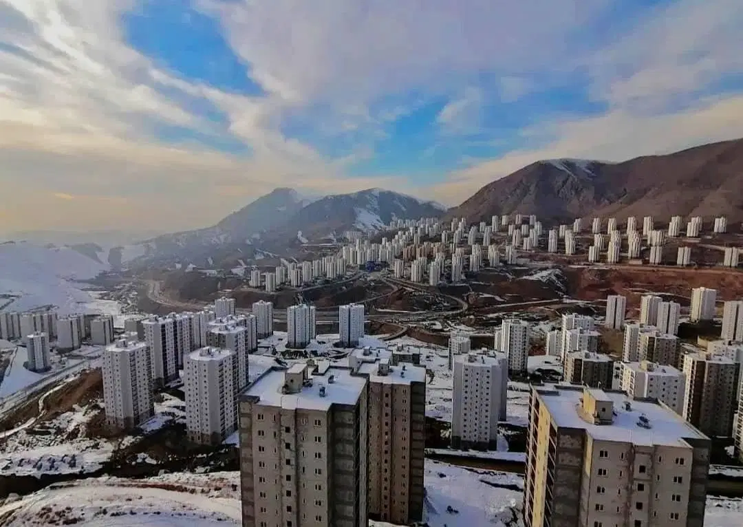 از 2.500 تا 10تومان در پردیس ملک موجود داریم