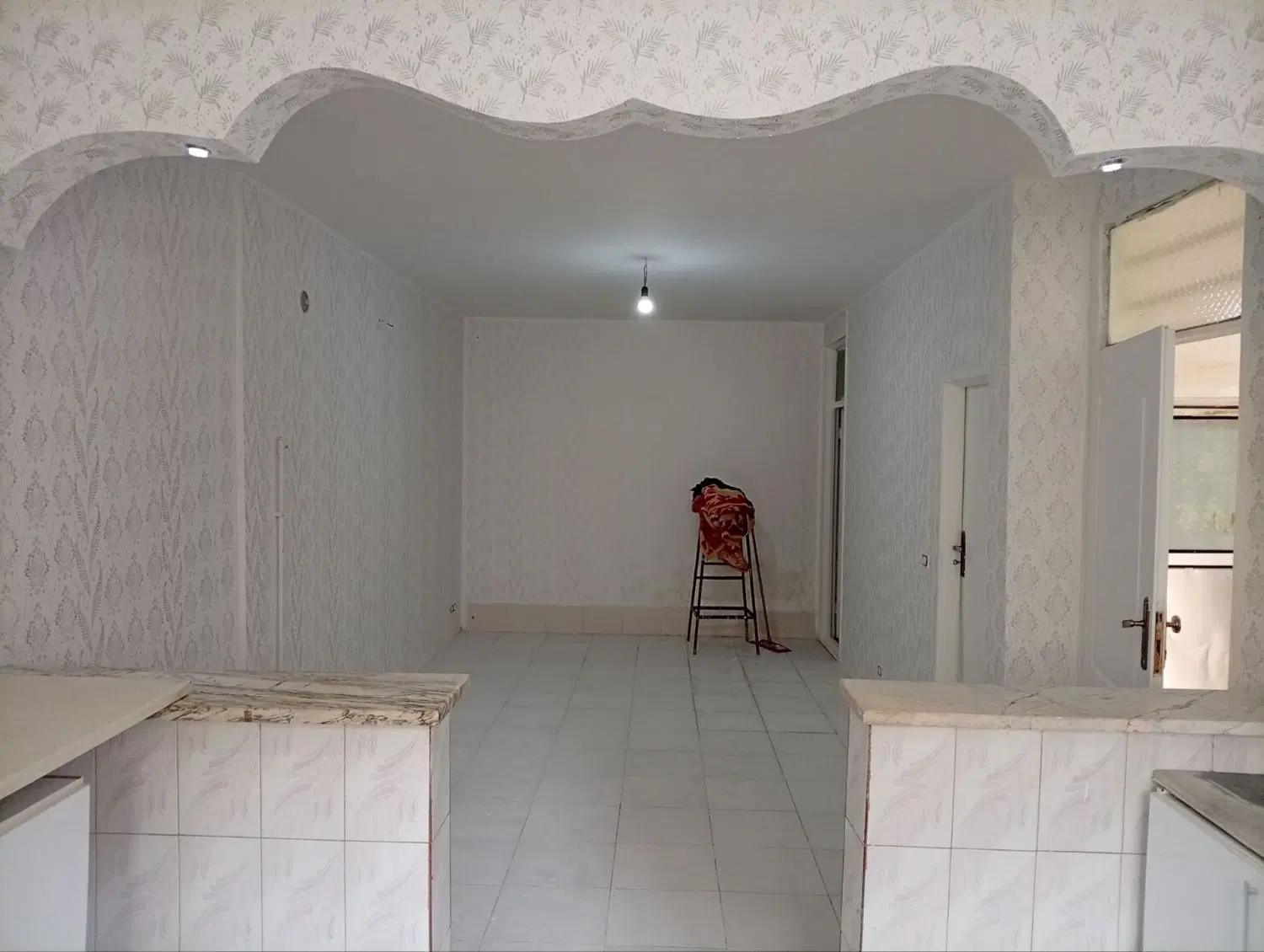 آپارتمان تک واحد در سبزدشت