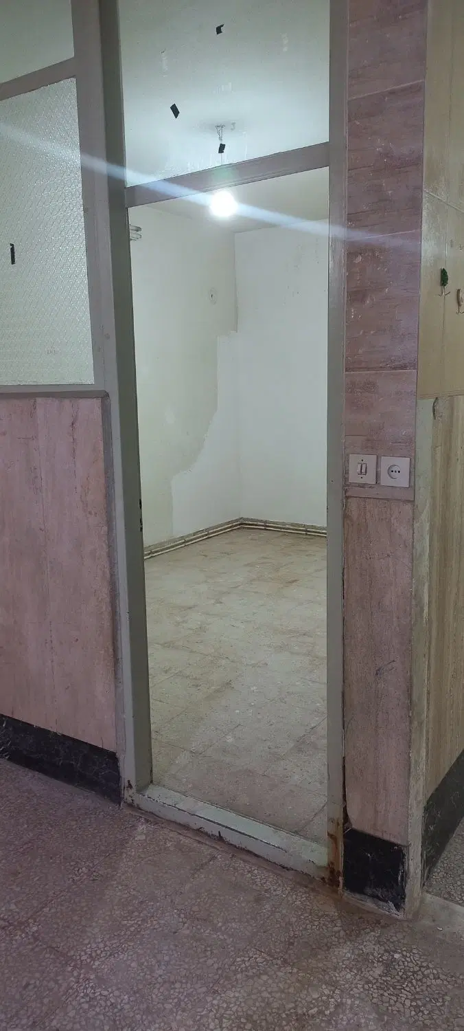 ویلایی۱۴۰متر زیرزمین