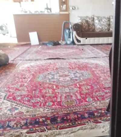 حیاط دربست