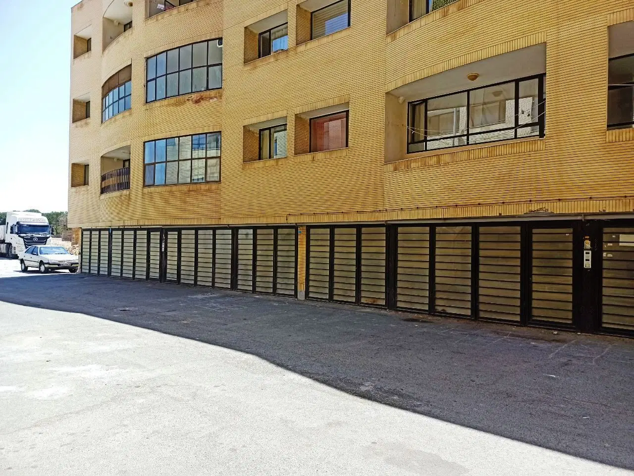 فروش آپارتمان 2 خواب معصومیه پایین