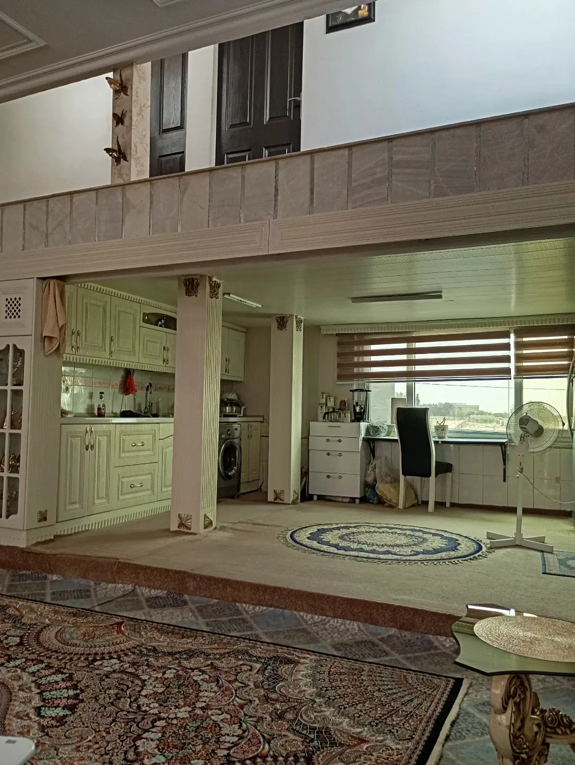 مغازه همکف برجاده اصلی